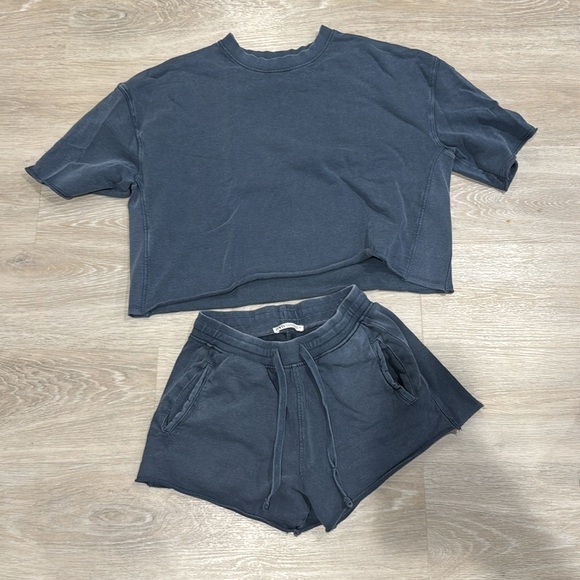ZARA SHORTS SET BUNDLE - Picture 2 of 9